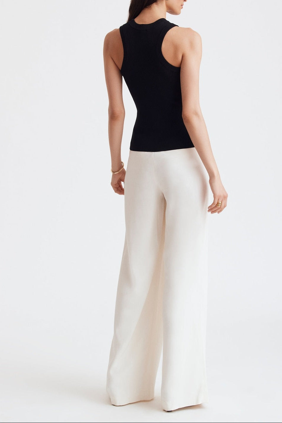 Molly Sleeveless Racer Tie Front Top