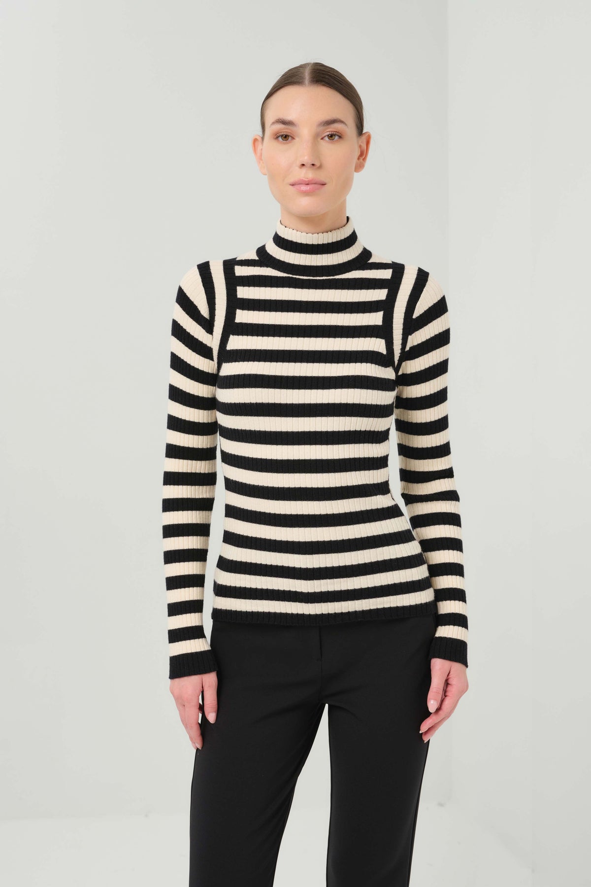 Linh Contour Stripe Knit Top - Black/Latte