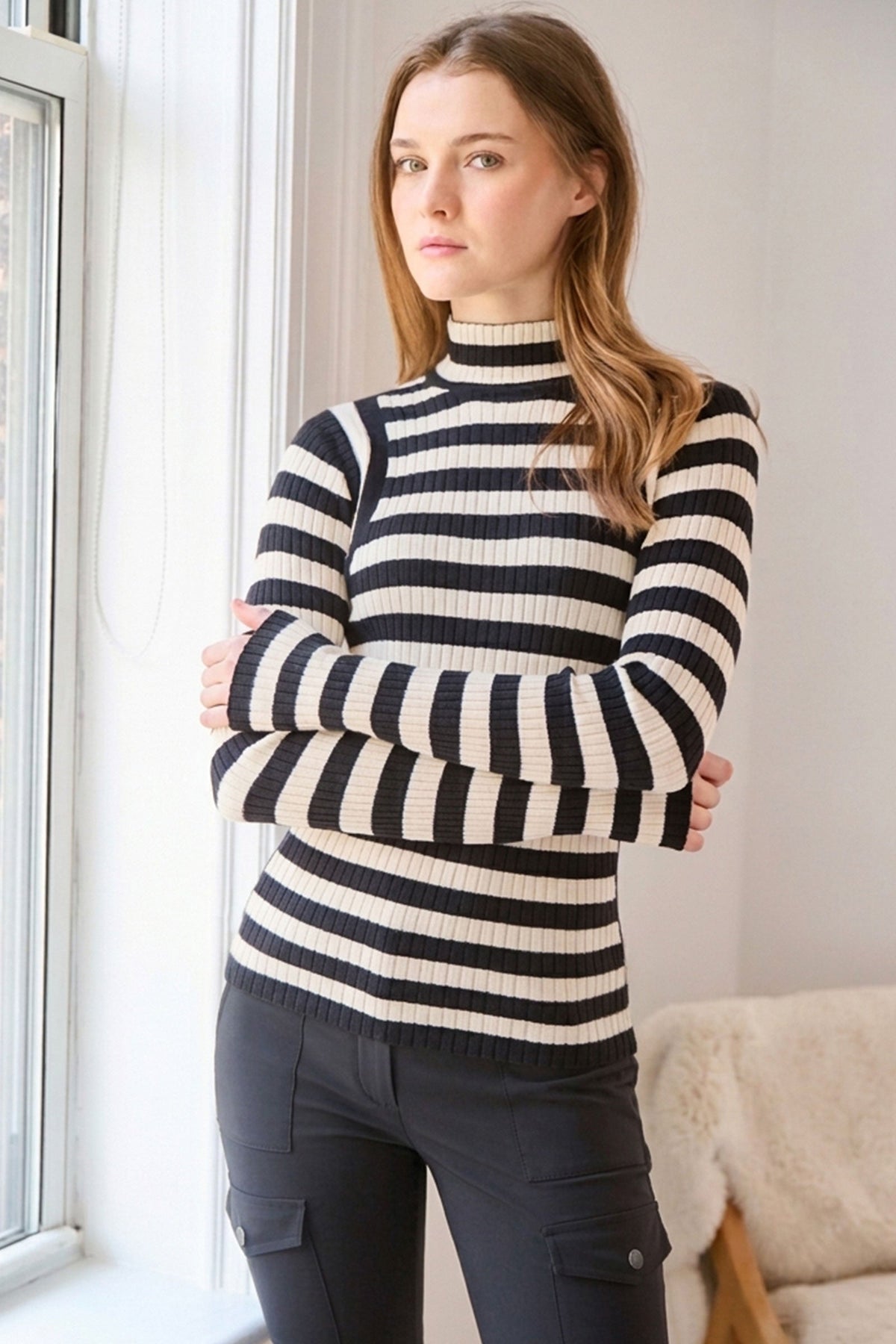 Linh Contour Stripe Knit Top - Black/Latte
