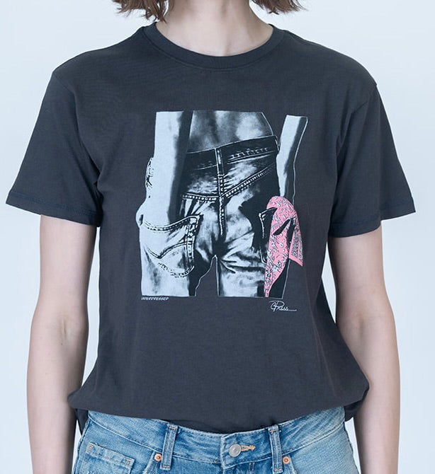 Under Dressed Tee - Black