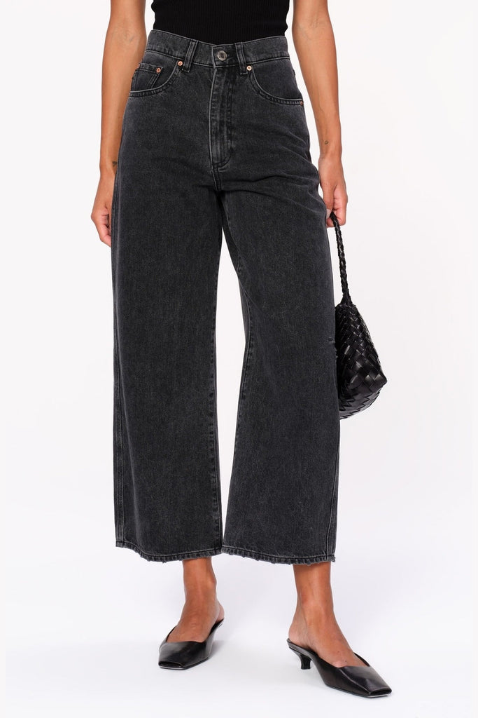 Taylor Barrel Ultra High Rise Crop