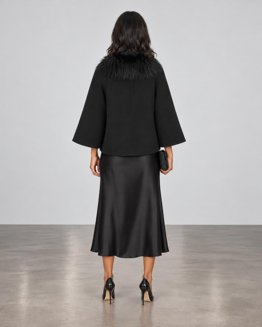 Diomi Tulip Cape with Fur - Black