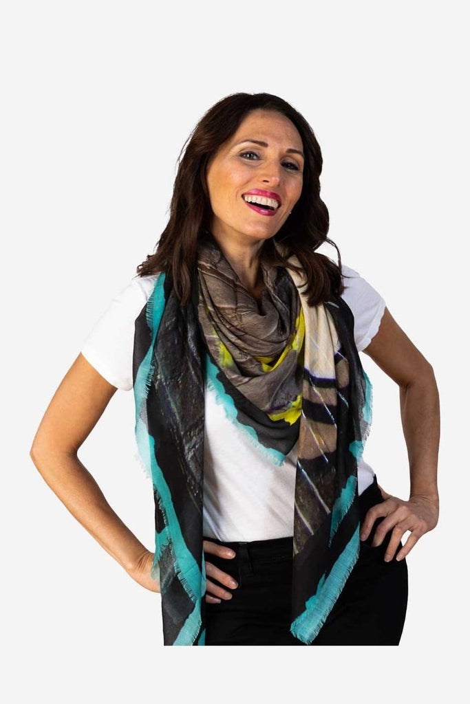 The Grand Carre Scarf