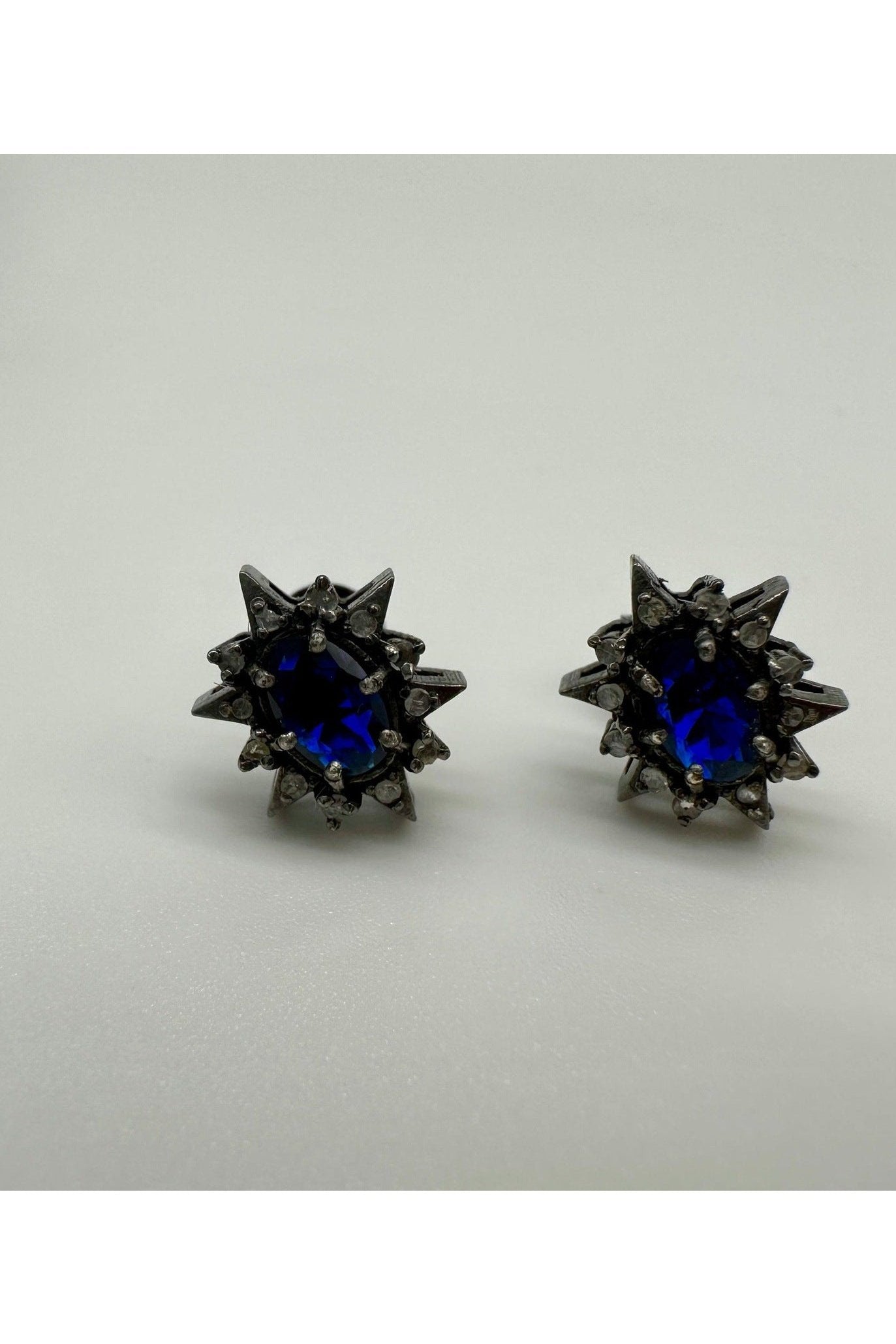 Evergreen Collections Sapphire Earring Stud